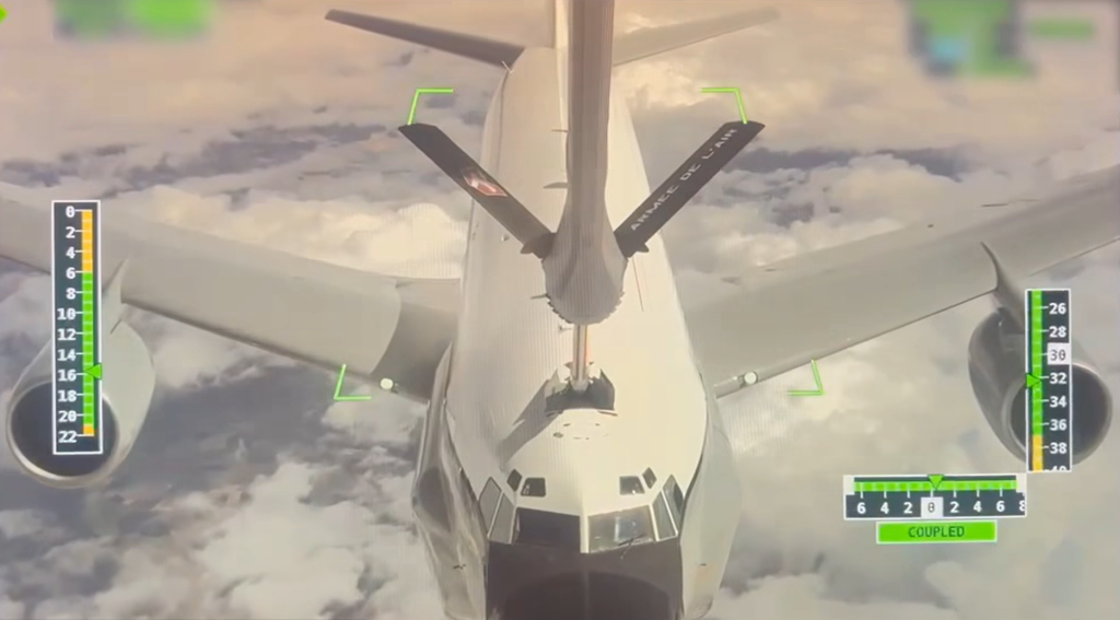 A330 Refuelling RC-135W