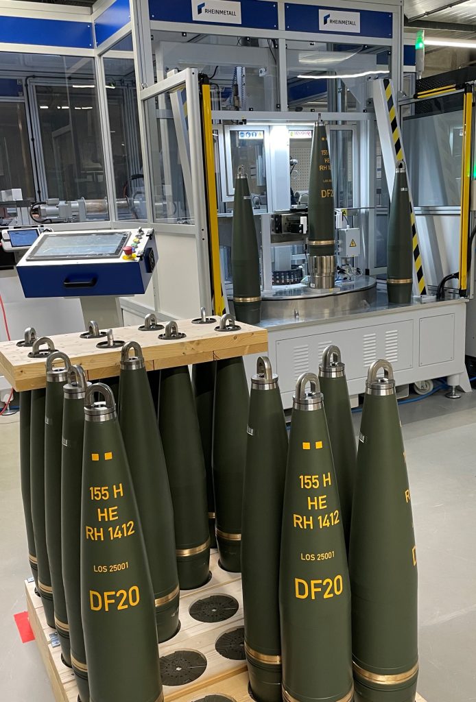 Rheinmetall has been expanding its capacity to produce large-calibre ammunition ever since the Ukraine War began in 2022 and aims to produce around 1.5 million 155 mm artillery projectiles annually by 2030. (Rheinmetall)