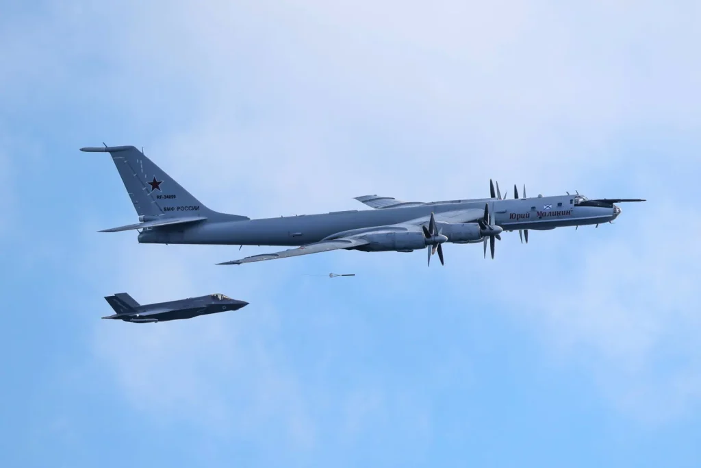 Tu-142 dropping sonobuoy